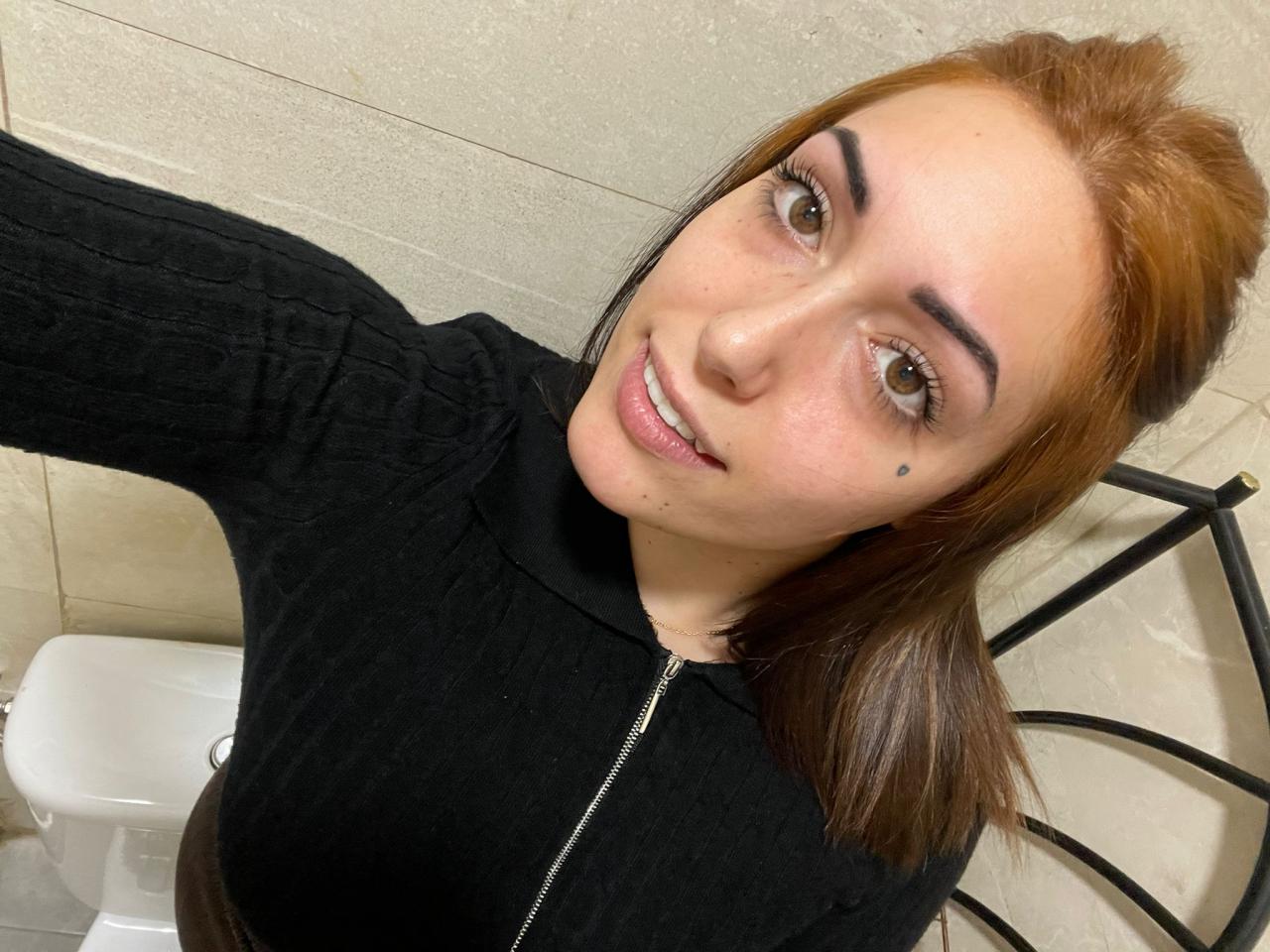 627805263: Chica busca chico en Barcelona