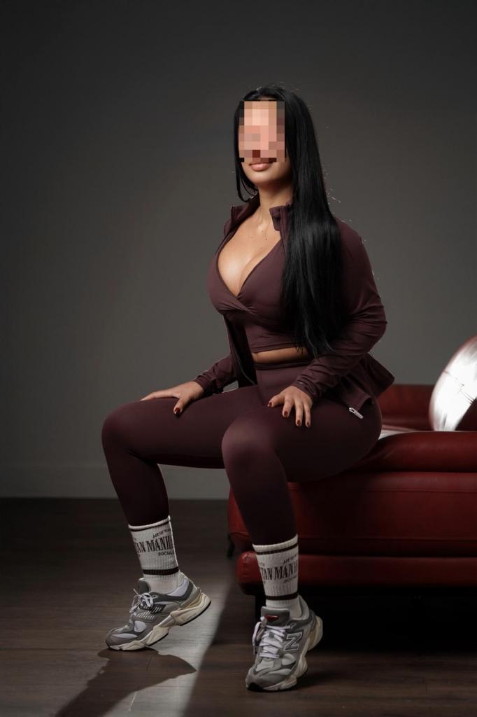 Chica busca chico en Tenerife: 