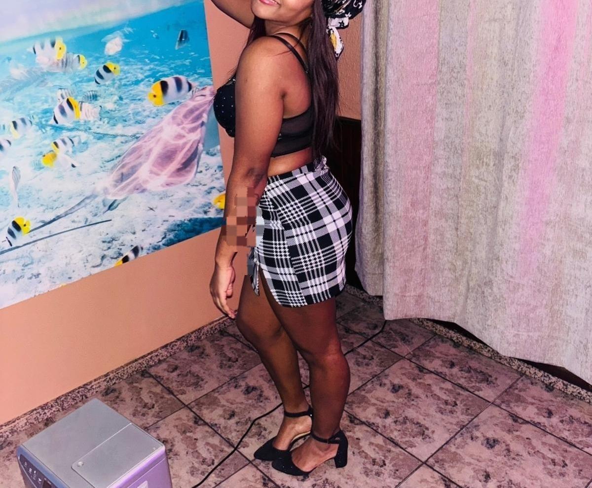 642083014: Chica busca chico en Huelva