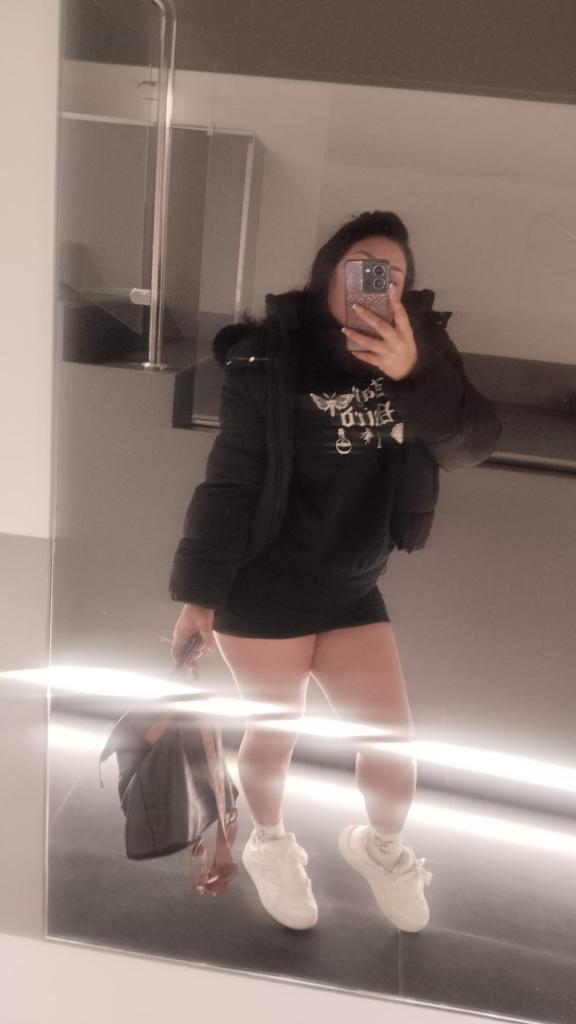 611600474: Chica busca chico en La Coruña