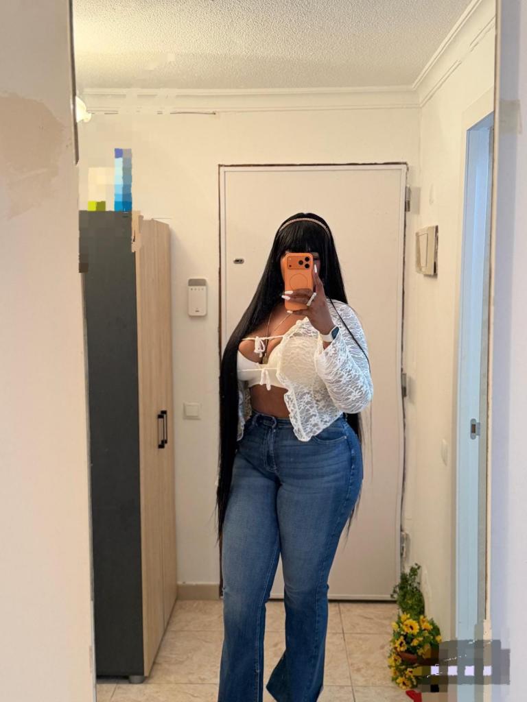 Chica busca chico en Tenerife: Chica busca chico