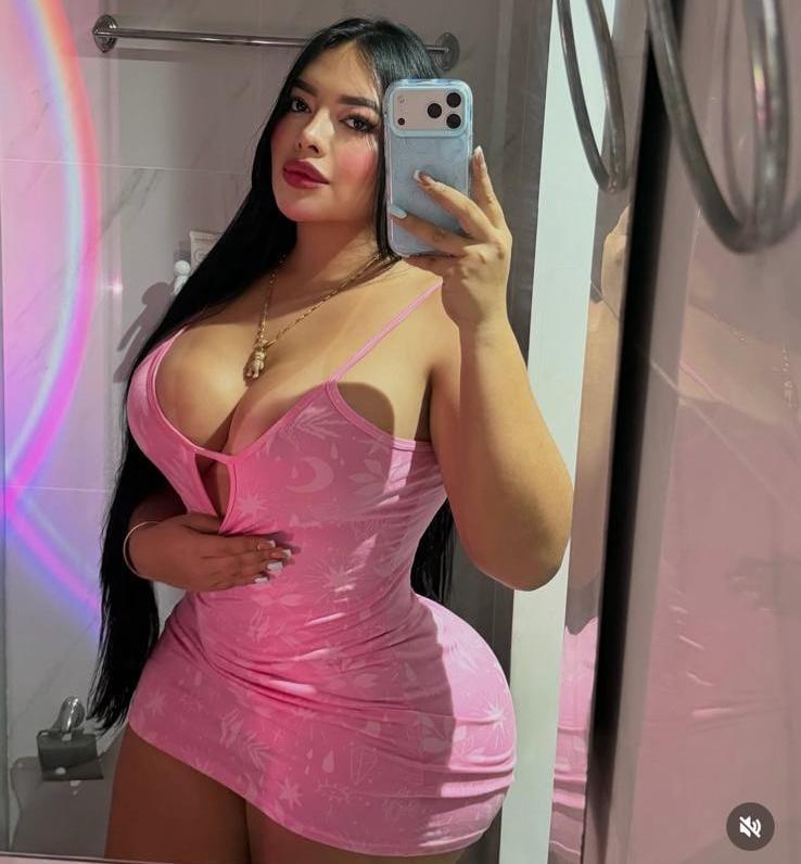 Chica busca chico en Granada: 