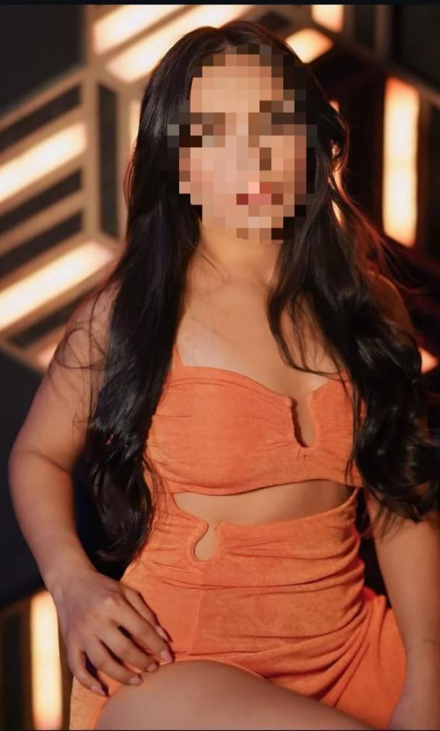 Chica busca chico en Cádiz: 