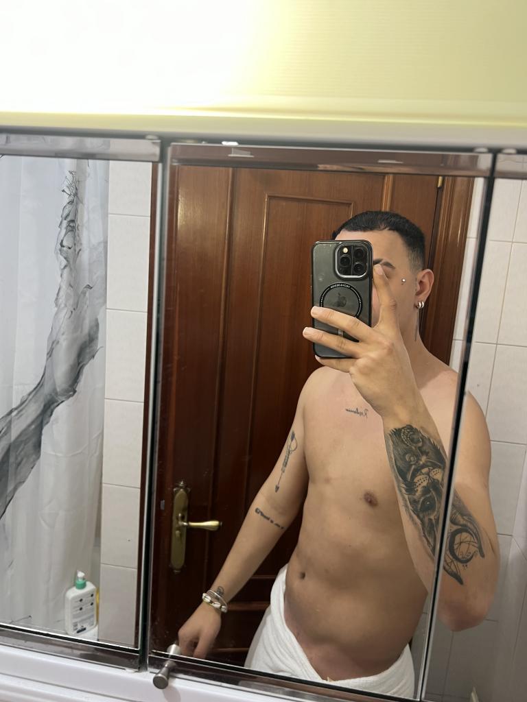 615290667: Chico busca chica en La Coruña