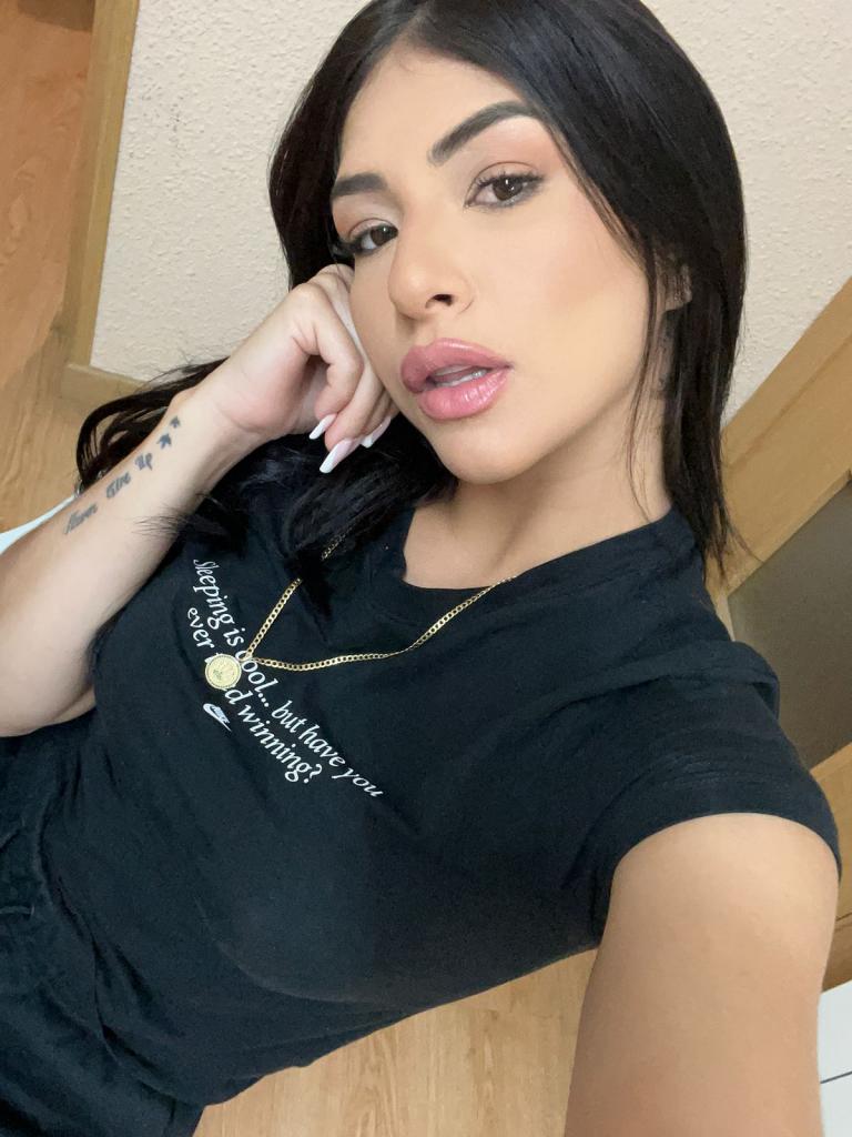 Chica busca chico en Zaragoza: 