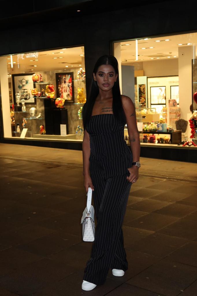 Chica busca chico en Lérida: 