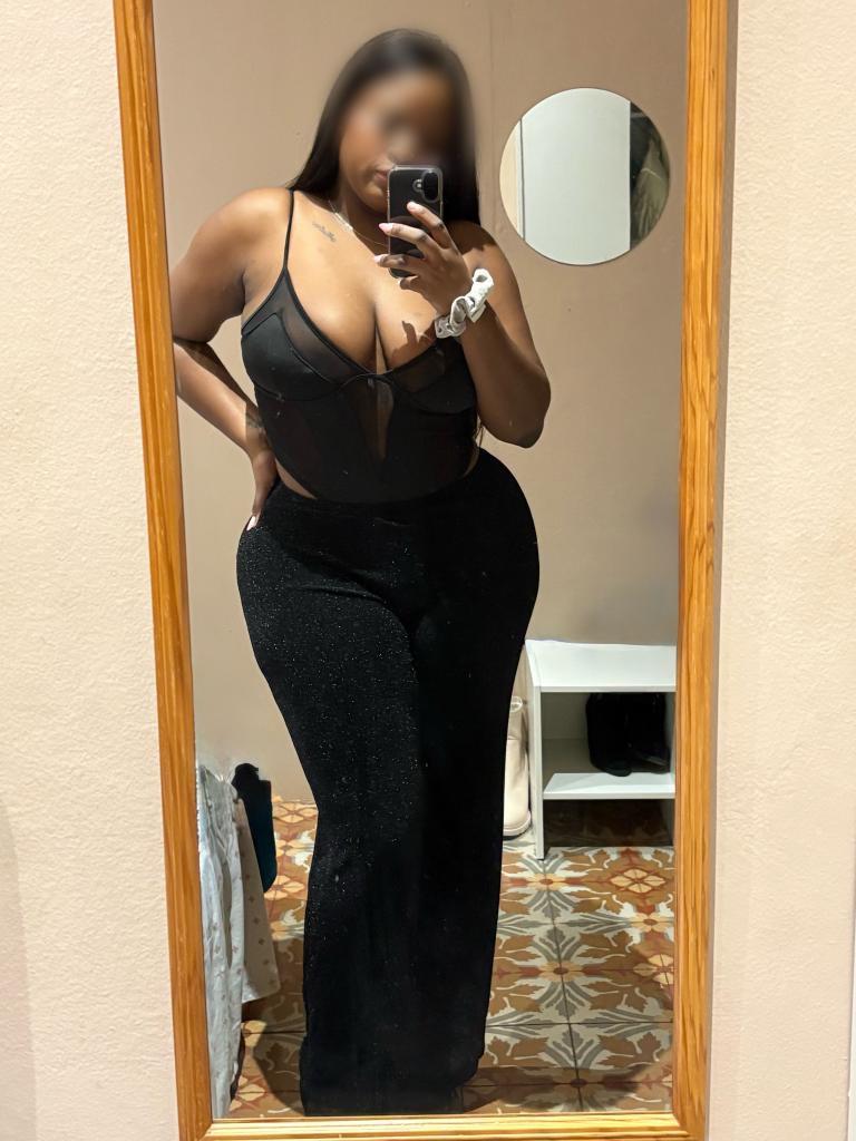 Chica busca chico en Mallorca: 