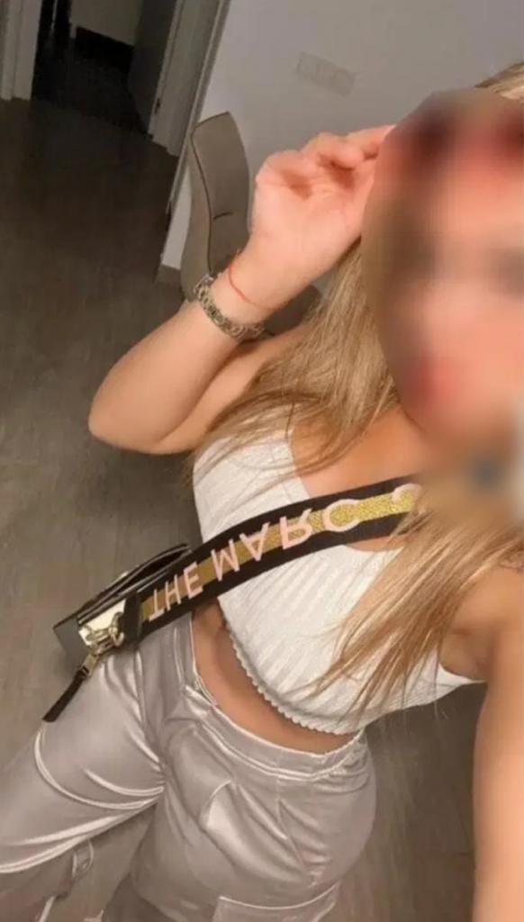 Chica busca chico en Sevilla: 