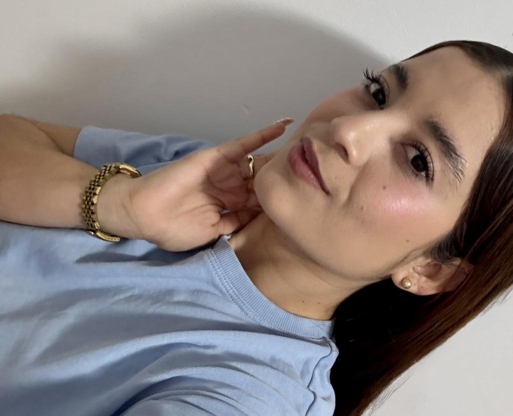 Chica busca chico en Mallorca: 