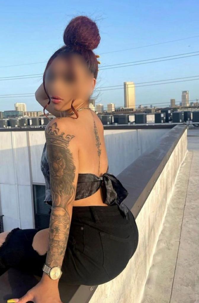 603302461: Chica busca chico en Asturias