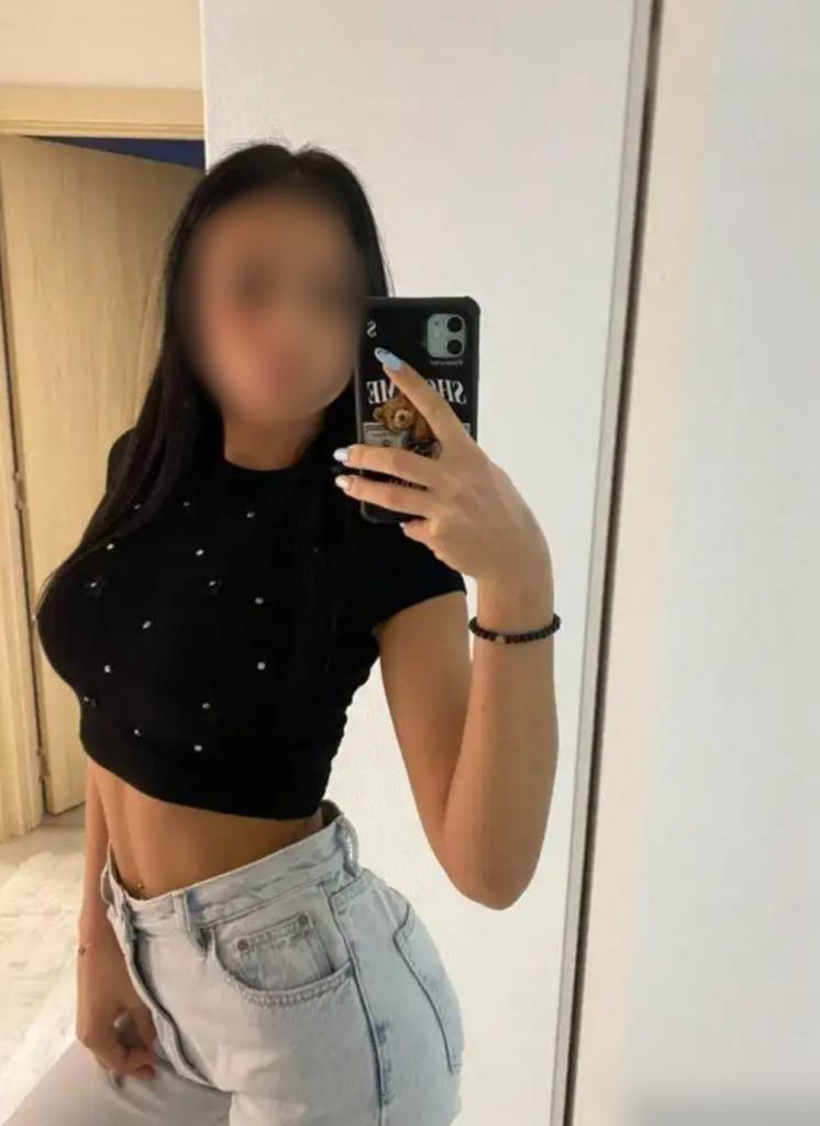 Chica busca chico en Murcia: 