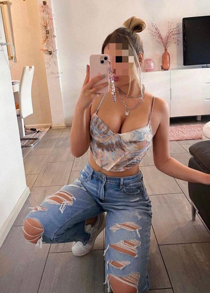 603986058: Chica busca chico en Cáceres