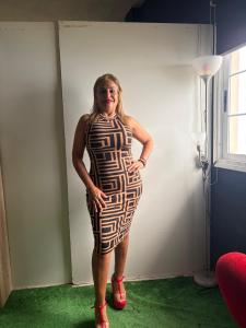 605215513: Chica busca chico en Tenerife