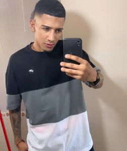 624629132: Chico busca chica en Valencia
