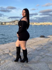 617824530: Chica busca chico en Ibiza