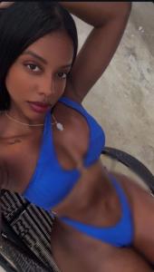 645479468: Chica busca chico en Sevilla