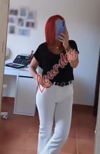 690811888: Chica busca chico en Cantabria