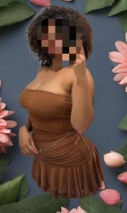 613402917: Chica busca chico en Barcelona