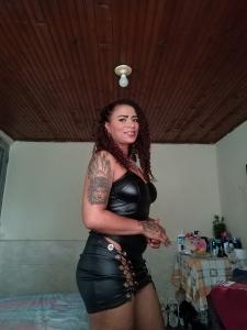 613474730: Chica busca chico en Menorca