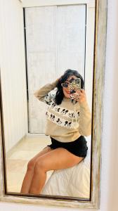 610720525: Chica busca chico en Sevilla