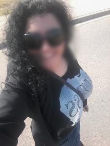 613375259: Chica busca chico en Badajoz