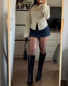 614976895: Chica busca chico en Málaga