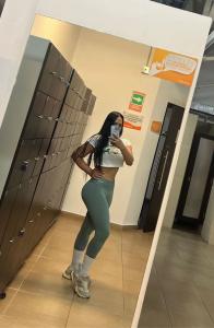 613543158: Chica busca chico en Valencia