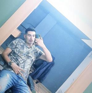 600204704: Chico busca chica en Madrid