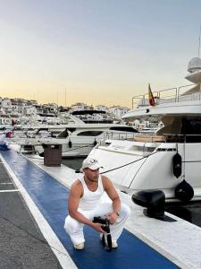 645655729: Chico busca chica en Madrid