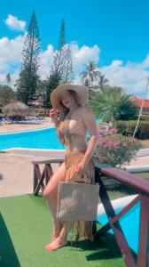 633175638: Chica busca chico en Tarragona