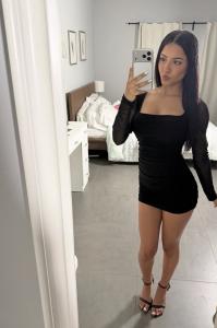 631671019: Chica busca chico en Madrid