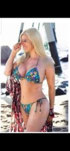 692486166: Chica busca chico en Barcelona