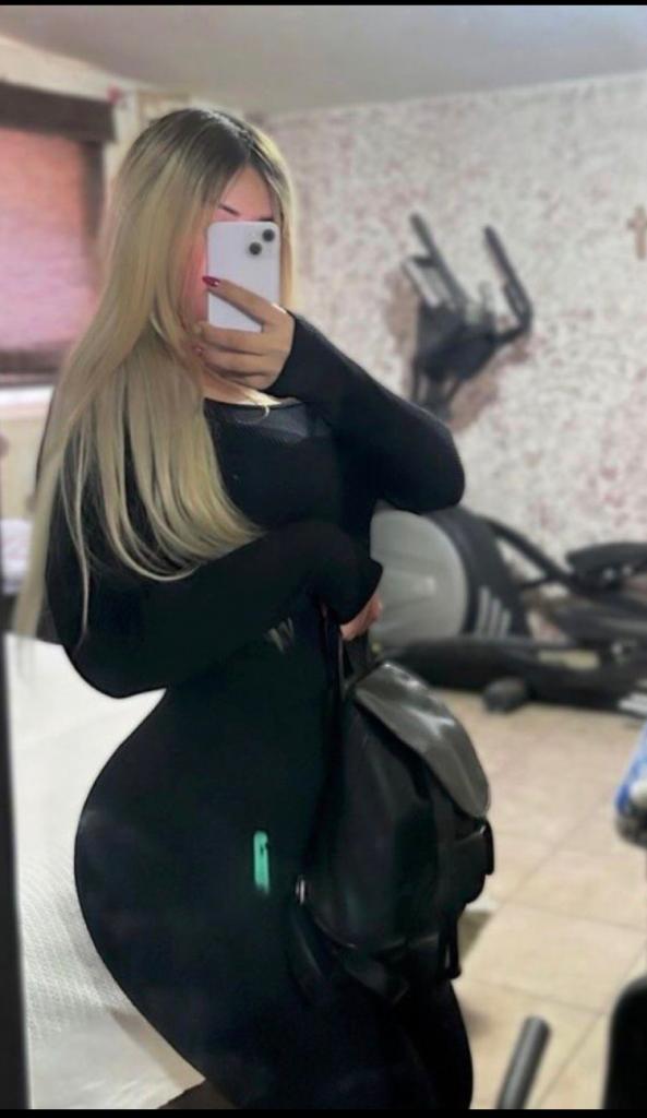 Chica busca chico en Cádiz: 