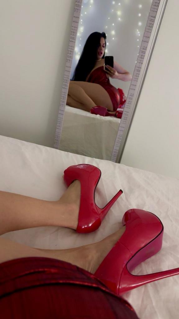 674407534: Chica busca chico en Madrid