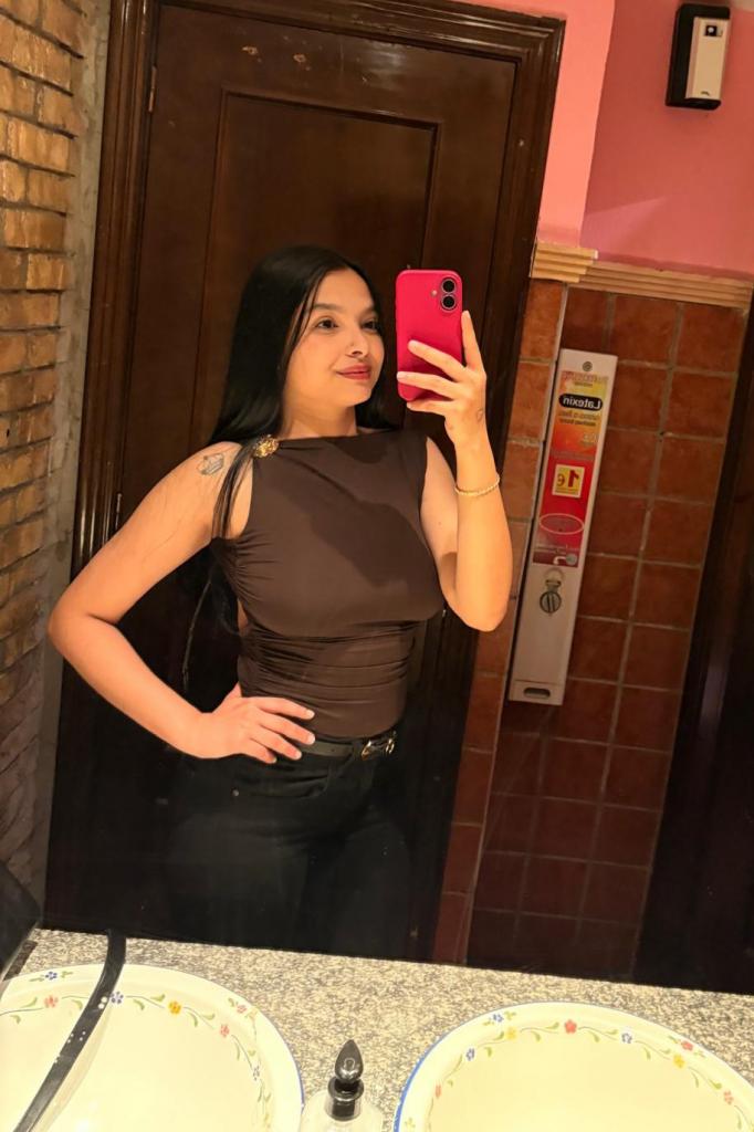 Chica busca chico en Sevilla: 