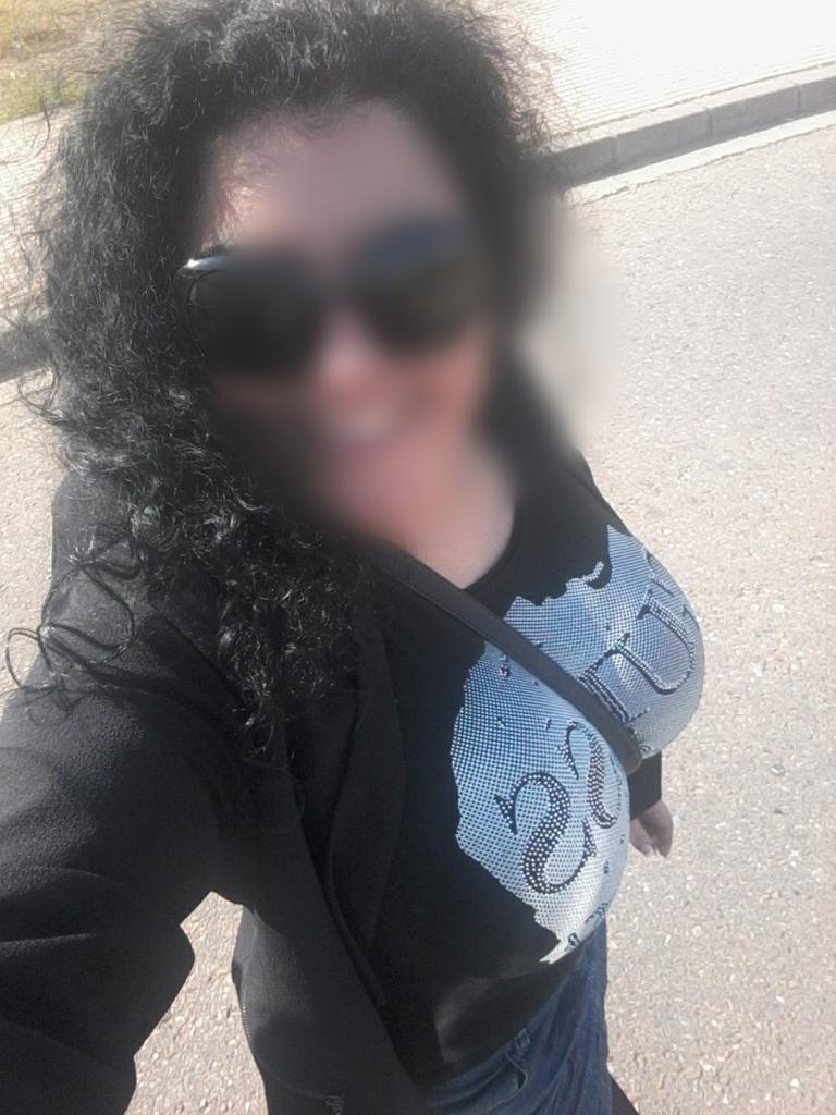 613375259: Chica busca chico en Badajoz