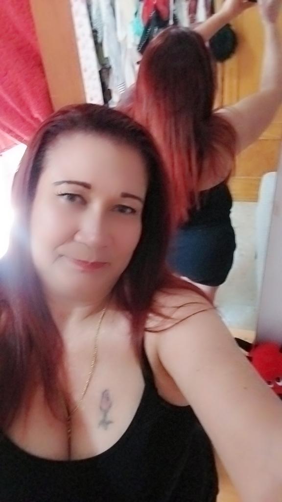 Chica busca chico en Sevilla: 