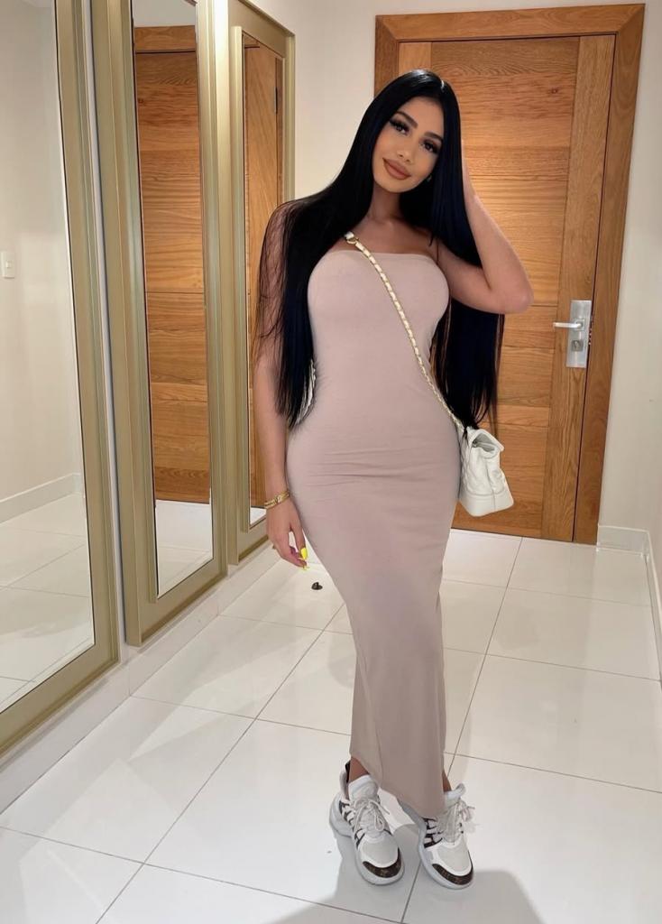 Chica busca chico en Orense: 