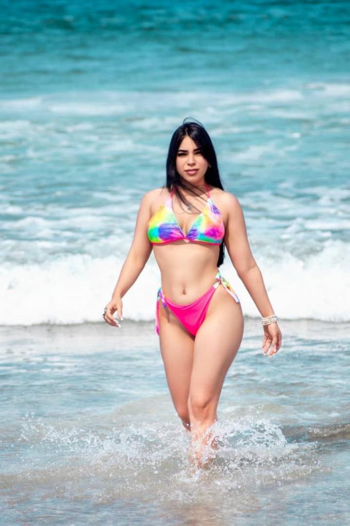 Chica busca chico en Tarragona: Chica busca chico