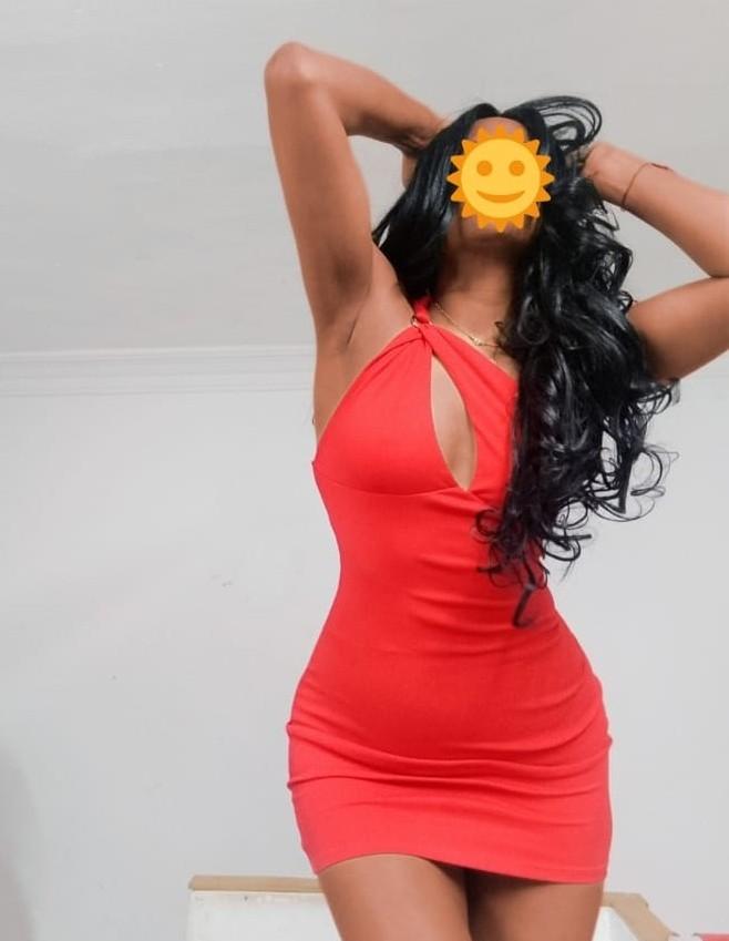 Chica busca chico en Tenerife: 