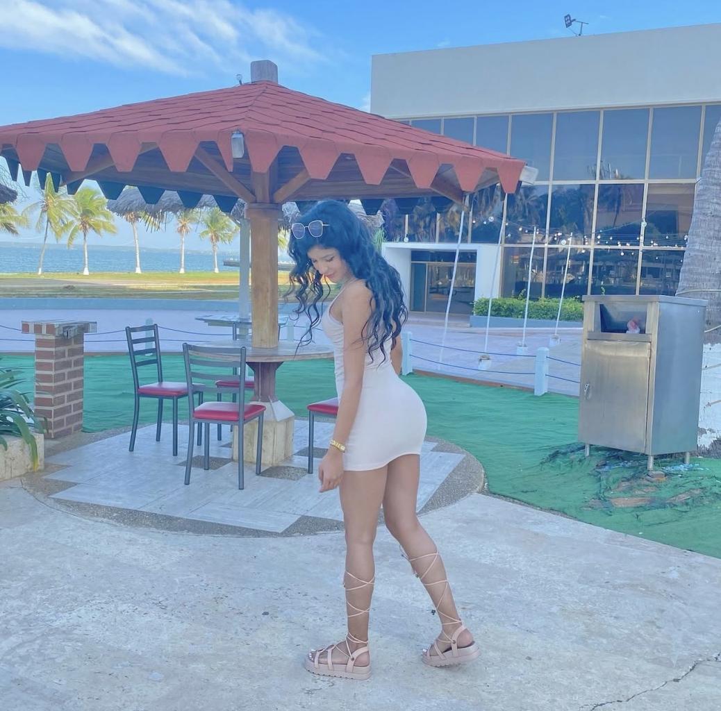 Chica busca chico en La Coruña: 