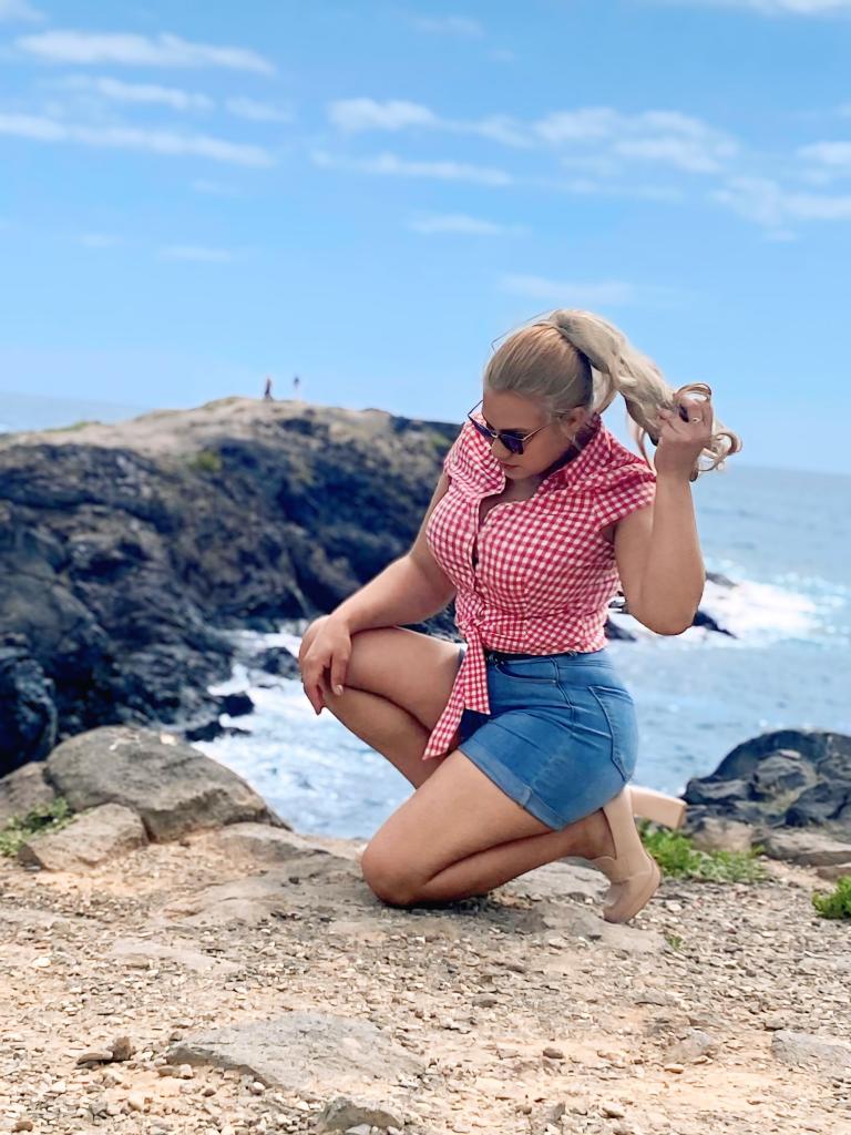 Chica busca chico en Tenerife: 