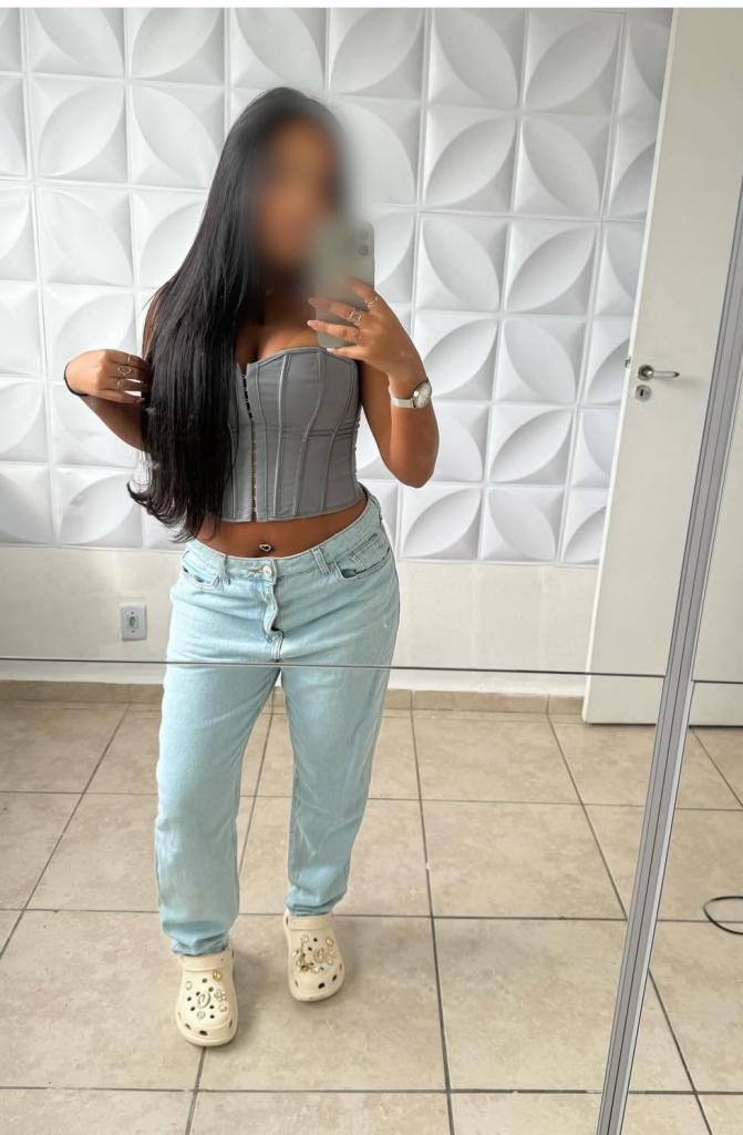 Chica busca chico en Sevilla: 