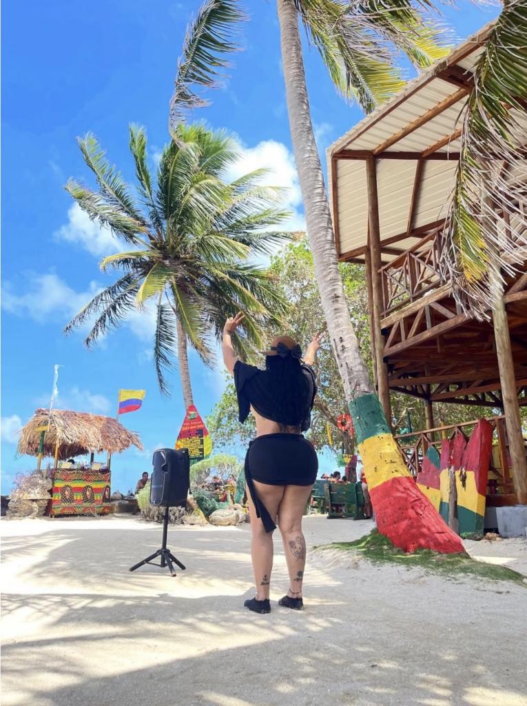 Chica busca chico en Granada: 