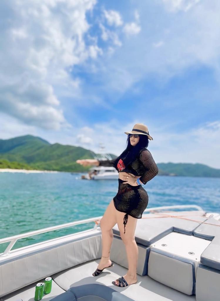 Chica busca chico en Granada: 