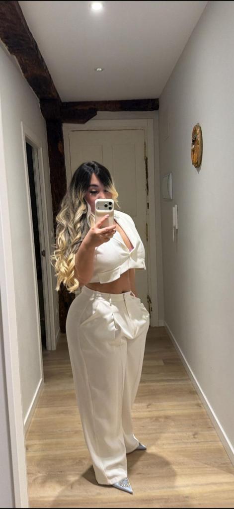 Chica busca chico en Barcelona: 