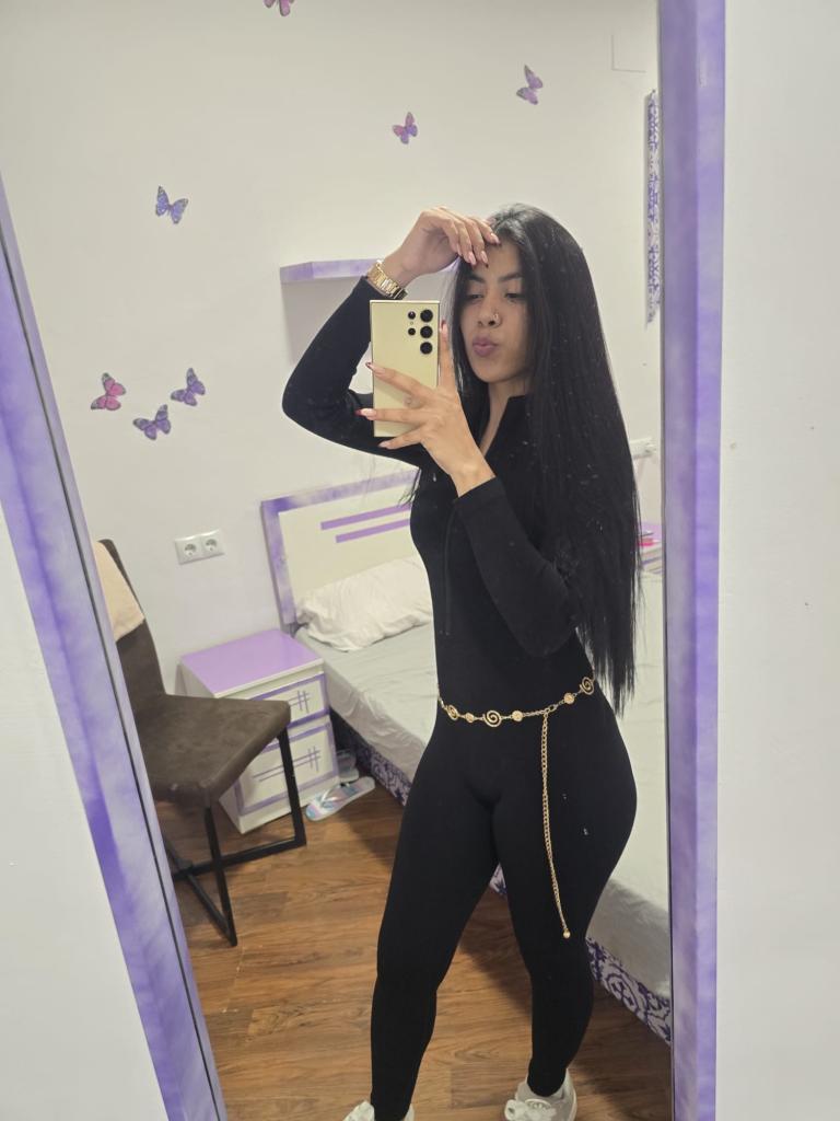 Chica busca chico en Sevilla: 