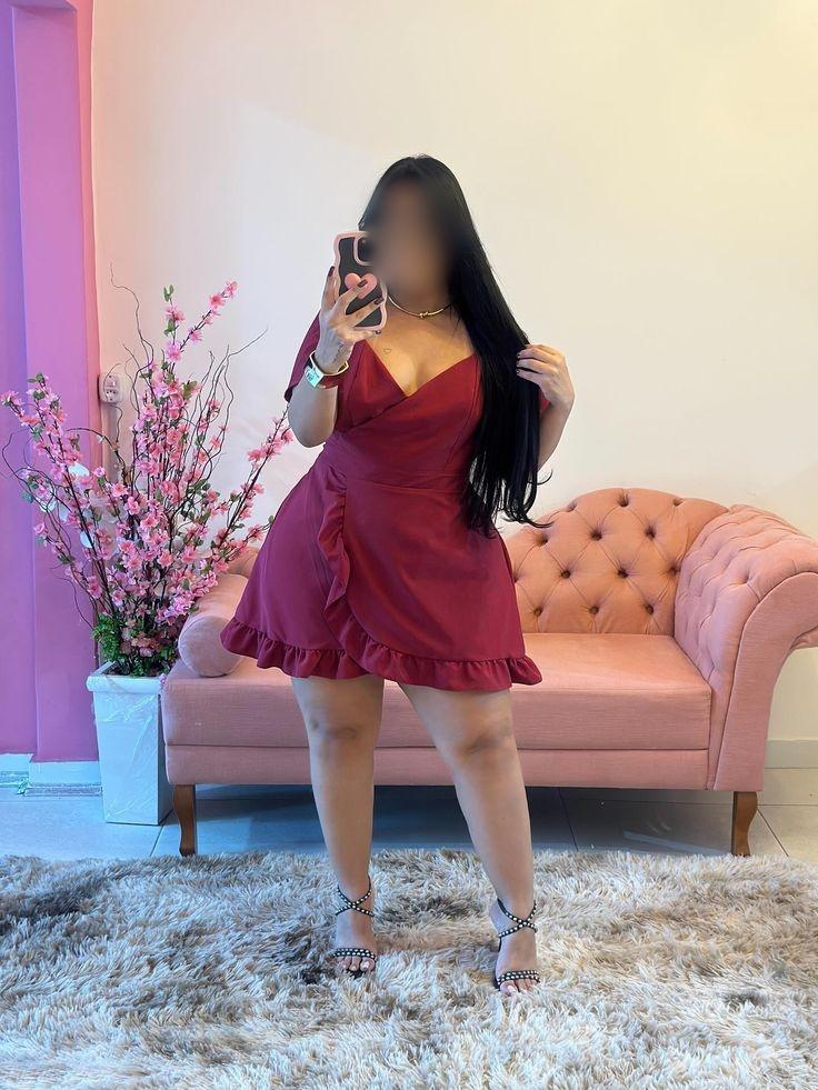 634353854: Chica busca chico en Barcelona