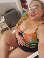 672988631: Chica busca chico en Alicante