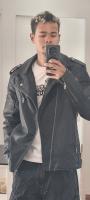 643234786: Chico busca chica en Sevilla